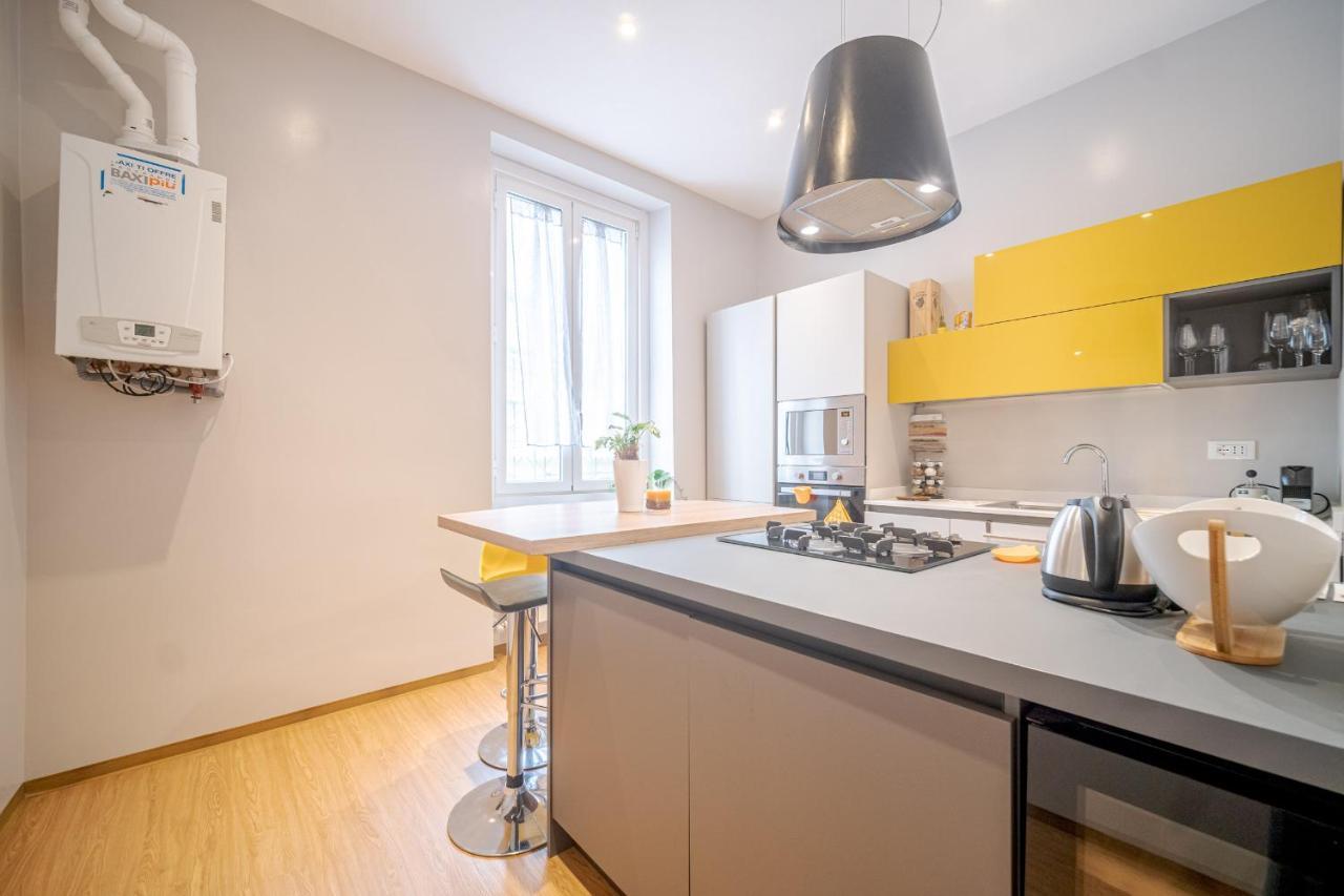 Bright Apartment A Few Steps From Via Garibaldi Genua Exterior foto